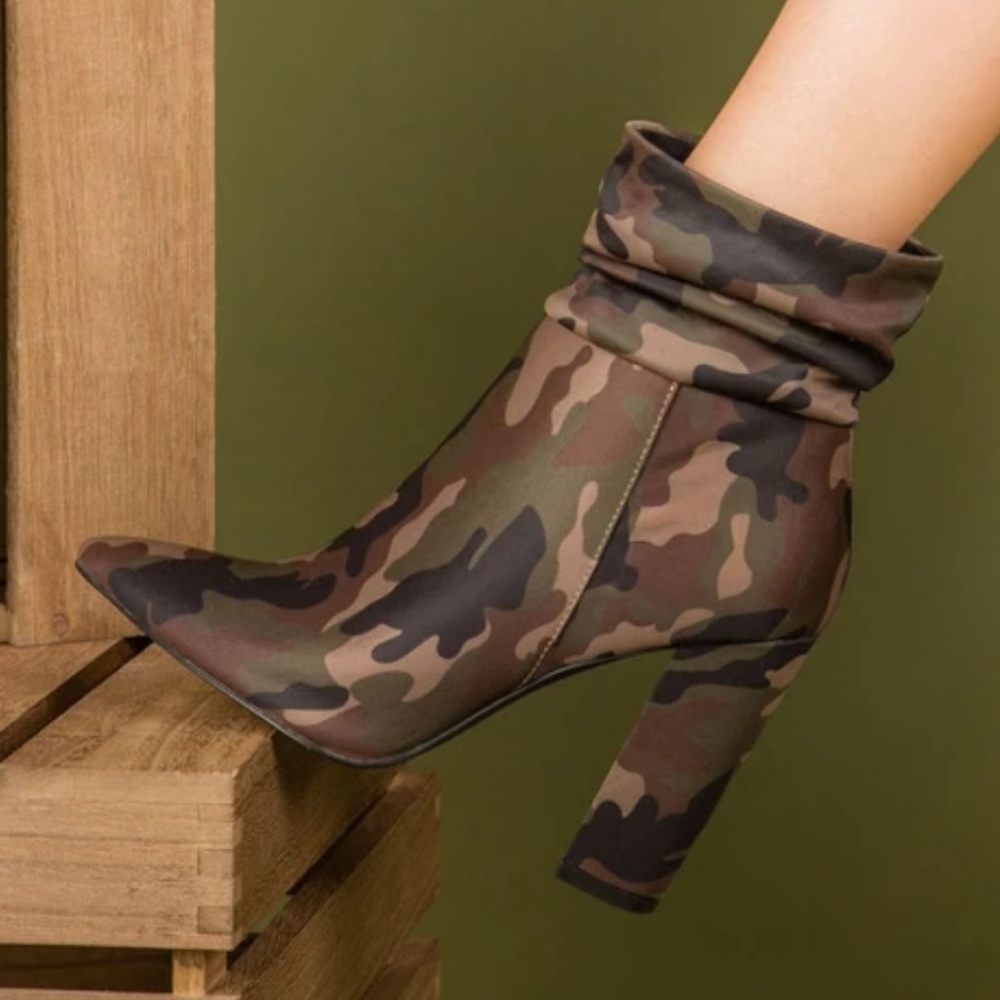 Camo Booties Size 6.5